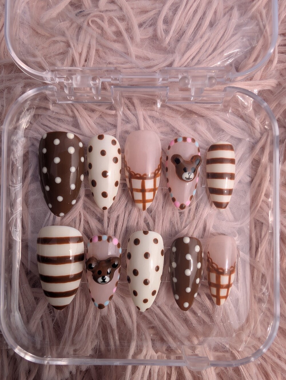 Press-On Nail Set - Brown & White 3D 🐻 Bears Set